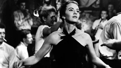 Bonjour Tristesse izle